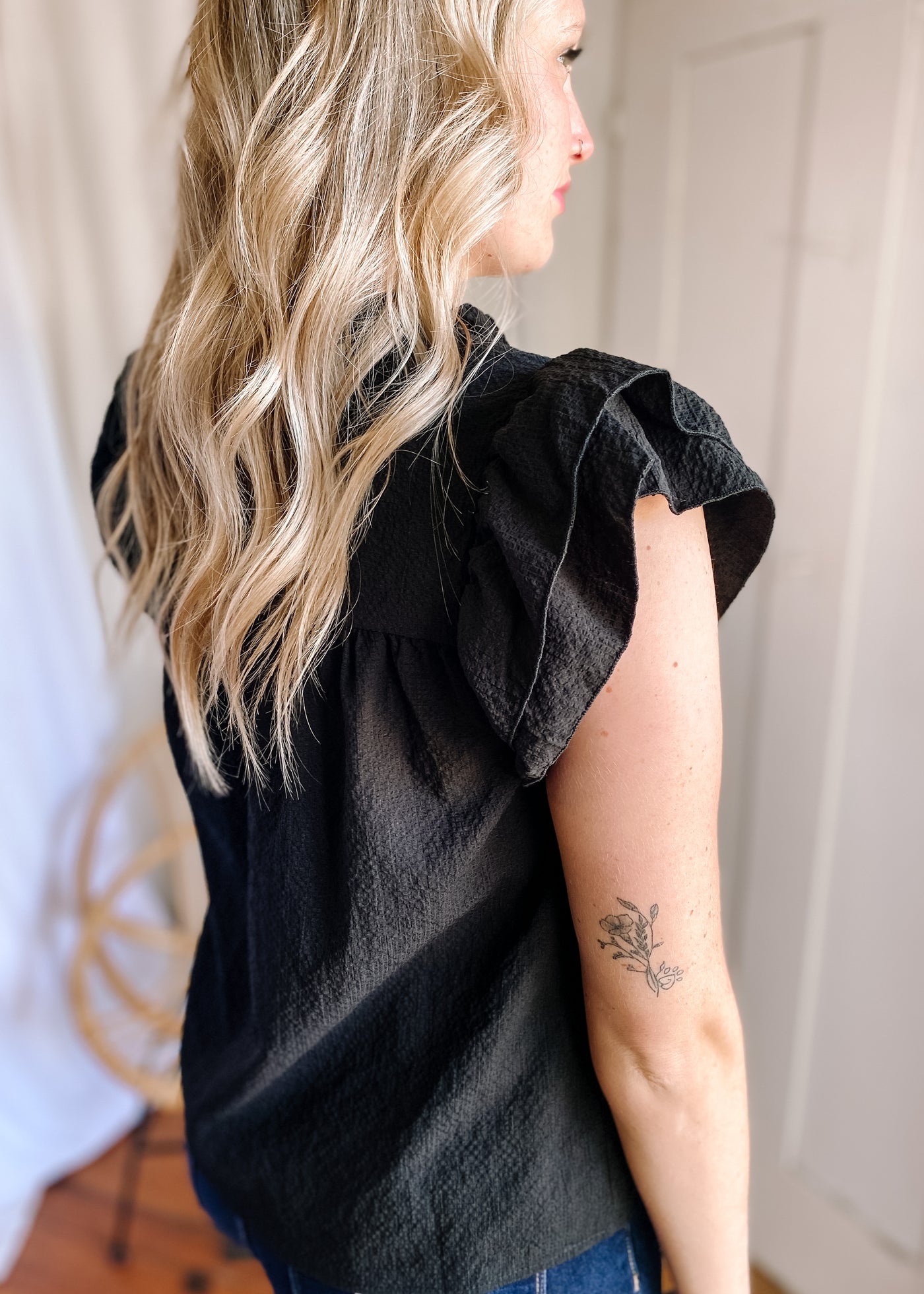 Ruffle Flutter Sleeve Notch Neck Top in Black