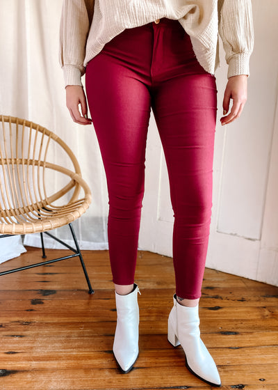 Baby Got Back Pants in Dark Rose