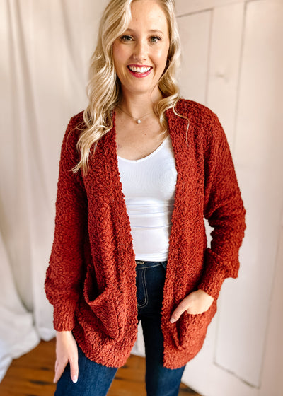 Golden Treasure Again Cardigan in Dk Rust