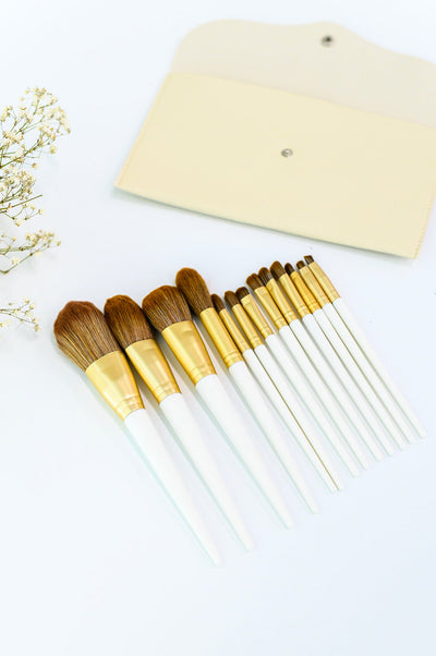 Brand Collab 13 Piece Makeup Brush Kit with Case