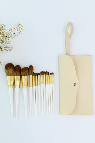 Brand Collab 13 Piece Makeup Brush Kit with Case