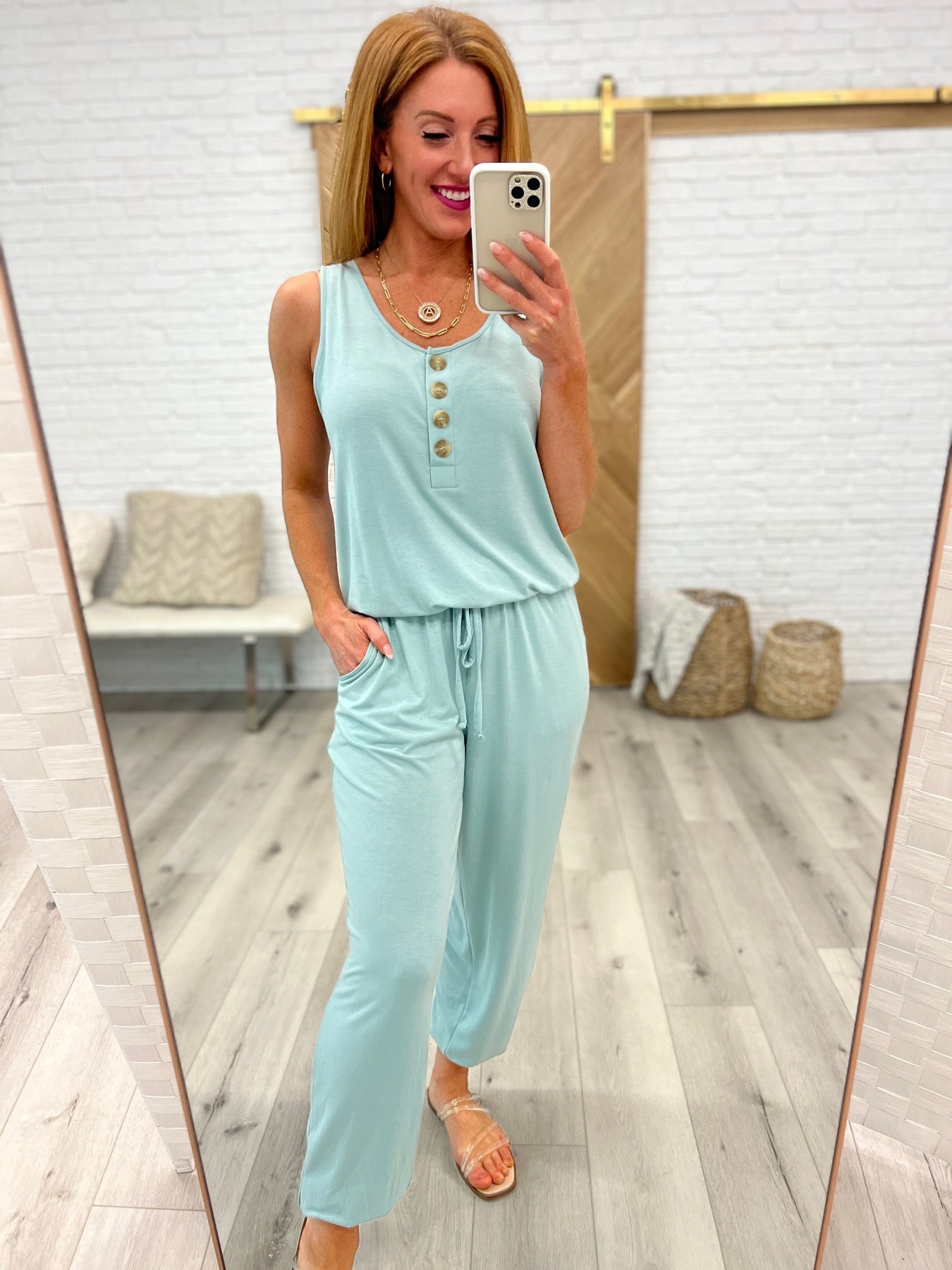 Brand Collab Relaxing Weekend Sleeveless Jumpsuit