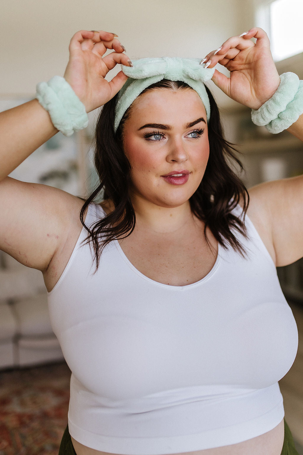 Brand Collab Effortless Days Stretchy Headband & Wristband Set in Sage