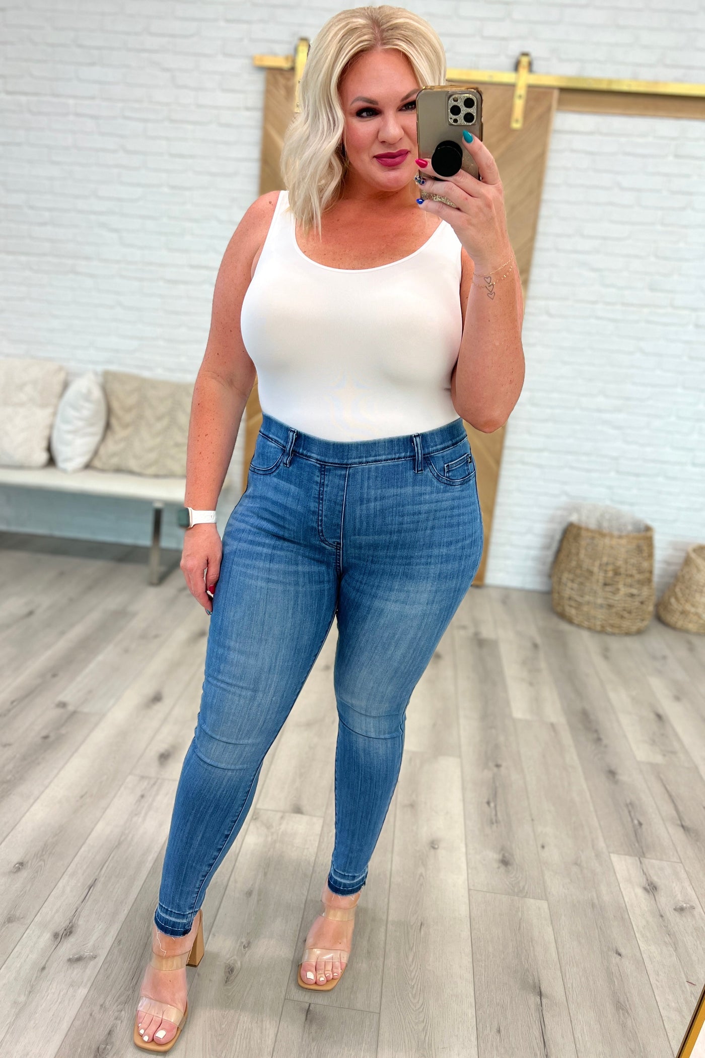 Brand Collab Amanda High Rise Pull on Release Hem Skinny Jeans